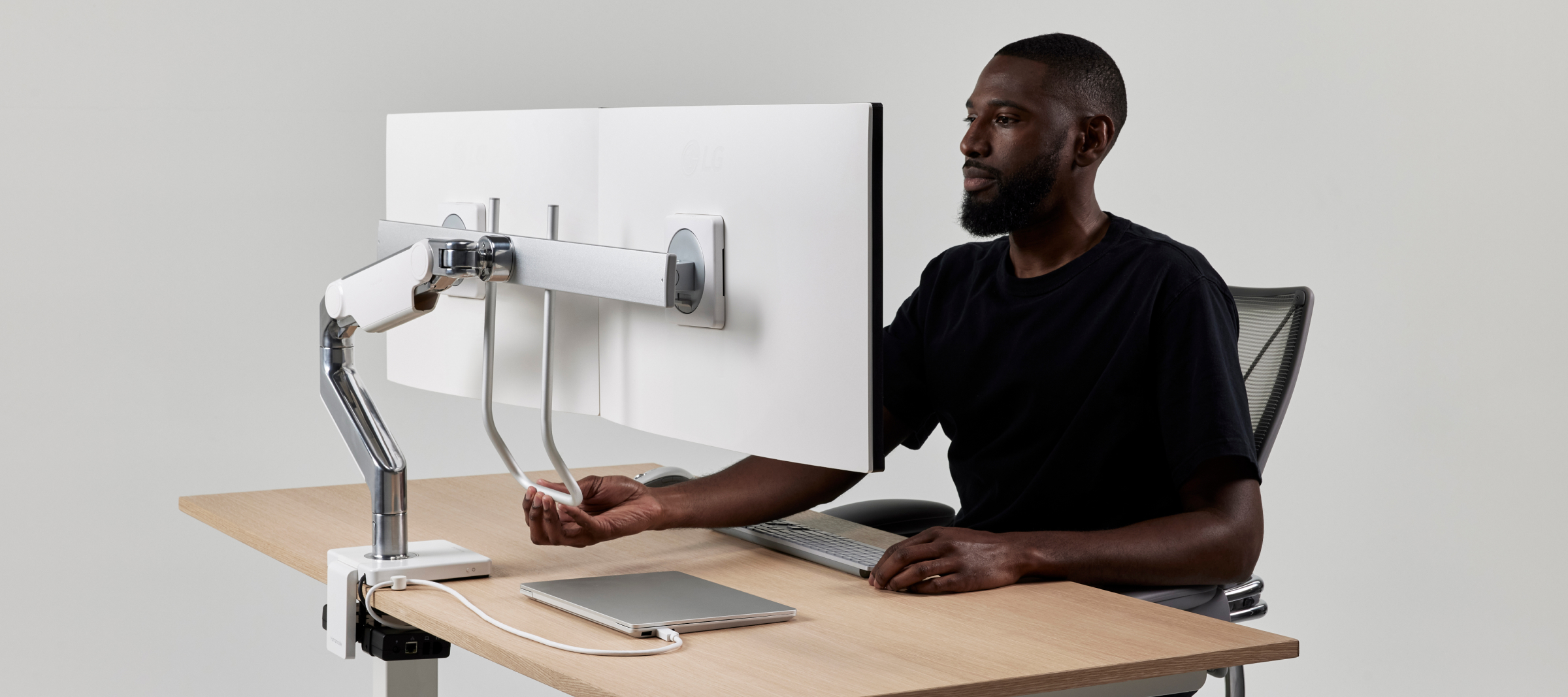 Humanscale | Ergonomic Office Furniture Solutions