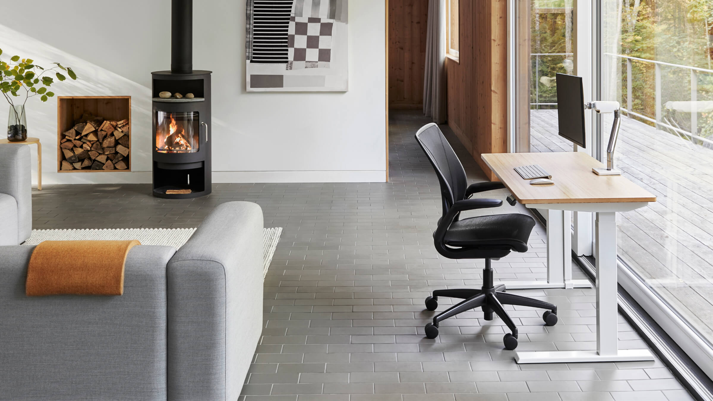 Humanscale | Ergonomic Office Furniture Solutions