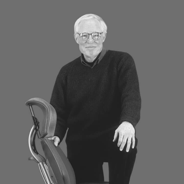 Portrait of Niels Diffrient, a pioneer in ergonomic design